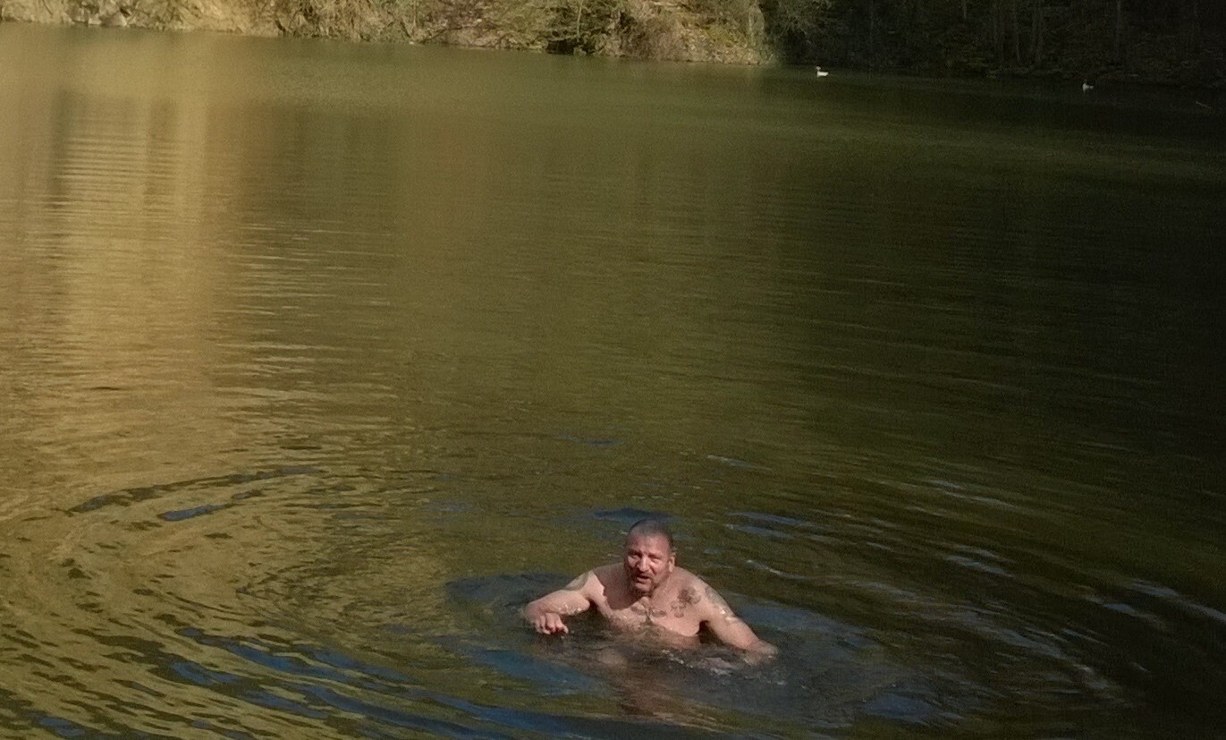 Eisbaden - Aussentemperatur 9 Grad